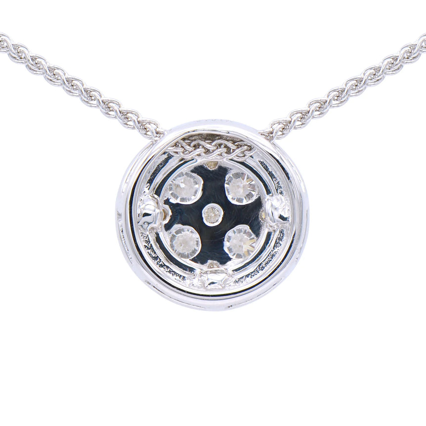 Diamond pendant necklace